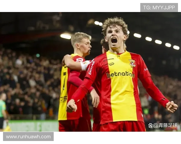 鹿斯巴达与奈梅亨的激烈对决揭示了足球战术的博弈与激情碰撞